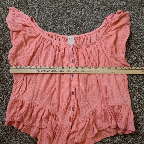 We The Free Coral Mint Julep Top Size Large - Picture 7 of 8